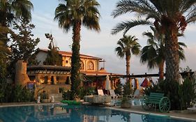 Topset Hotel